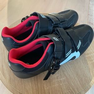 Peloton shoes, size 9.5 (size 43)
